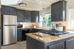Fully-appointed kitchen for crafting enjoyable meals.