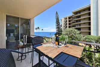 RK 301 Remodeled OceanFront 2BD w Pool and AC