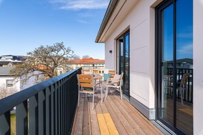 Westside Arthotel Apartment 222