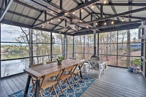Screened Porch | Wood-Burning Stove | 3-Story Home