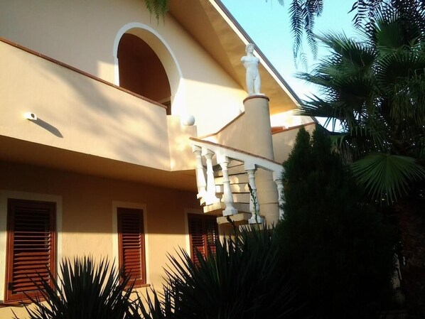 Exterior