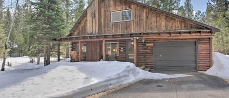 McCall Vacation Rental | 3BR | 2BA | 1,360 Sq Ft | 2 Steps to Enter