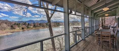 Beautiful Lake & Mountain Views From the Main Level Screen Deck