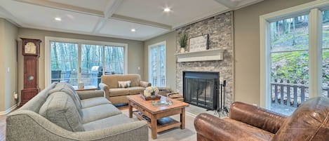 Harbor Springs Vacation Rental | 4BR | 3.5BA | 2,200 Sq Ft | Steps Required