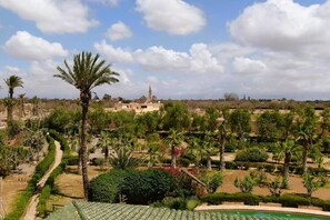 Vue du parc privé / View of the private park