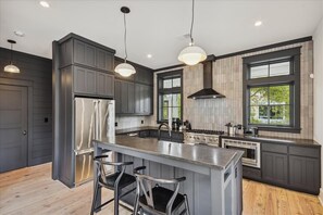 High End Kitchen