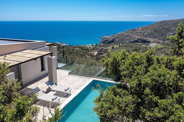 Metatulia 2, Plakias, Sea View, Aerial View of the swimming pool