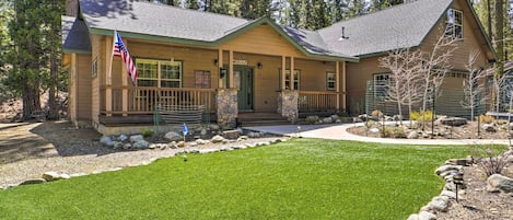 Graeagle Vacation Rental | 4BR | 2BA | 2,040 Sq Ft | 4 Steps to Enter
