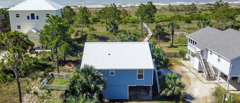 Notice the fence on the left of the house for our four legged guests.