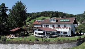 Haus am Berg (Rinchnach)-Restaurant -Terrasse
