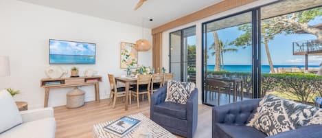 Napili Point B37 living area 1