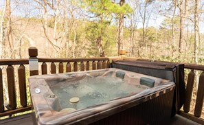 Jacuzzi, Hot Tub, Tub, Hardwood