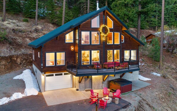 Red Fox Luxury Lodge