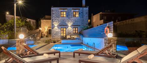 Renovated Villa, 6 persons, Kids pool, Picturesque village, Rethymno
