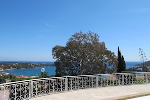 Vue depuis lâhĂ©bergement