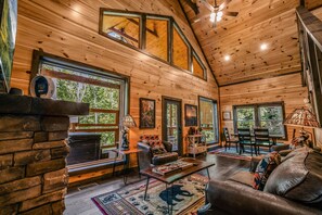 Indoors, Furniture, Living Room, Hardwood, Lamp