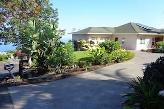 Beautiful Kealakekua Home w/ Spectacular Ocean View