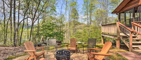 Hiawassee Vacation Rental | 2BR | 1.5BA | Stairs Required | 1,100 Sq Ft