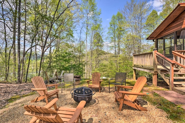 Hiawassee Vacation Rental | 2BR | 1.5BA | Stairs Required | 1,100 Sq Ft