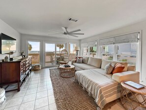 Bask | Living Area
