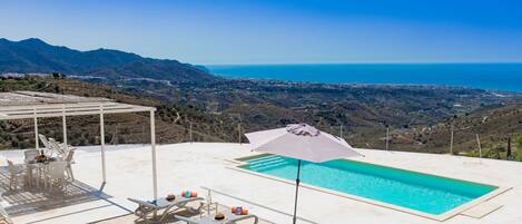 Sky, Building, Slope, Shade, Cloud, House, Landscape, Swimming Pool, Real Estate, Leisure