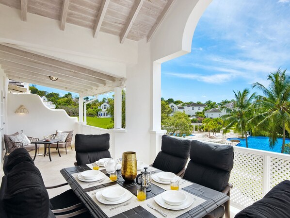 Upstairs Balcony Seating & Dining