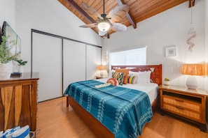Kihei Alii Kai C405 bedroom1 1