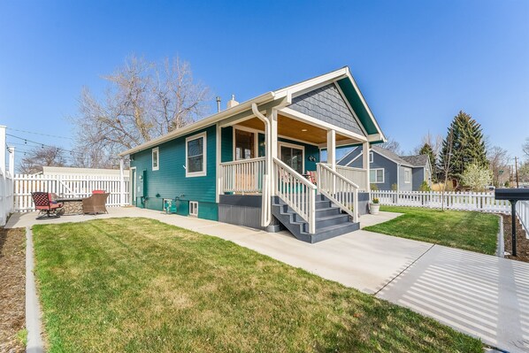 Spacious Fenced Yard