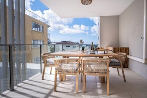 Serve a meal on the beautiful shaded balcony overlooking Kings Beach.