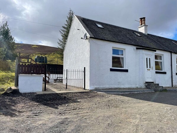 Entrance to cottage