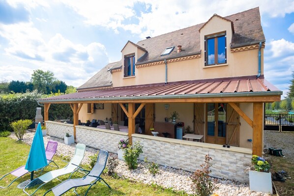 Holiday Home Exterior [summer]