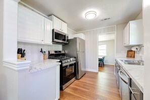 Kitchen | Fully Equipped | Blender | Coffee Maker