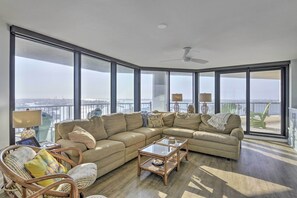 Living Room | Ocean Views | Free WiFi