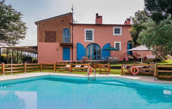 pool