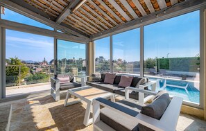 balcony-terrace