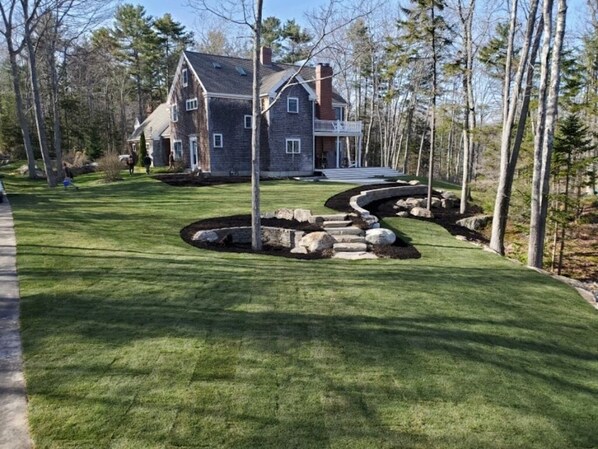 View of front lawn 