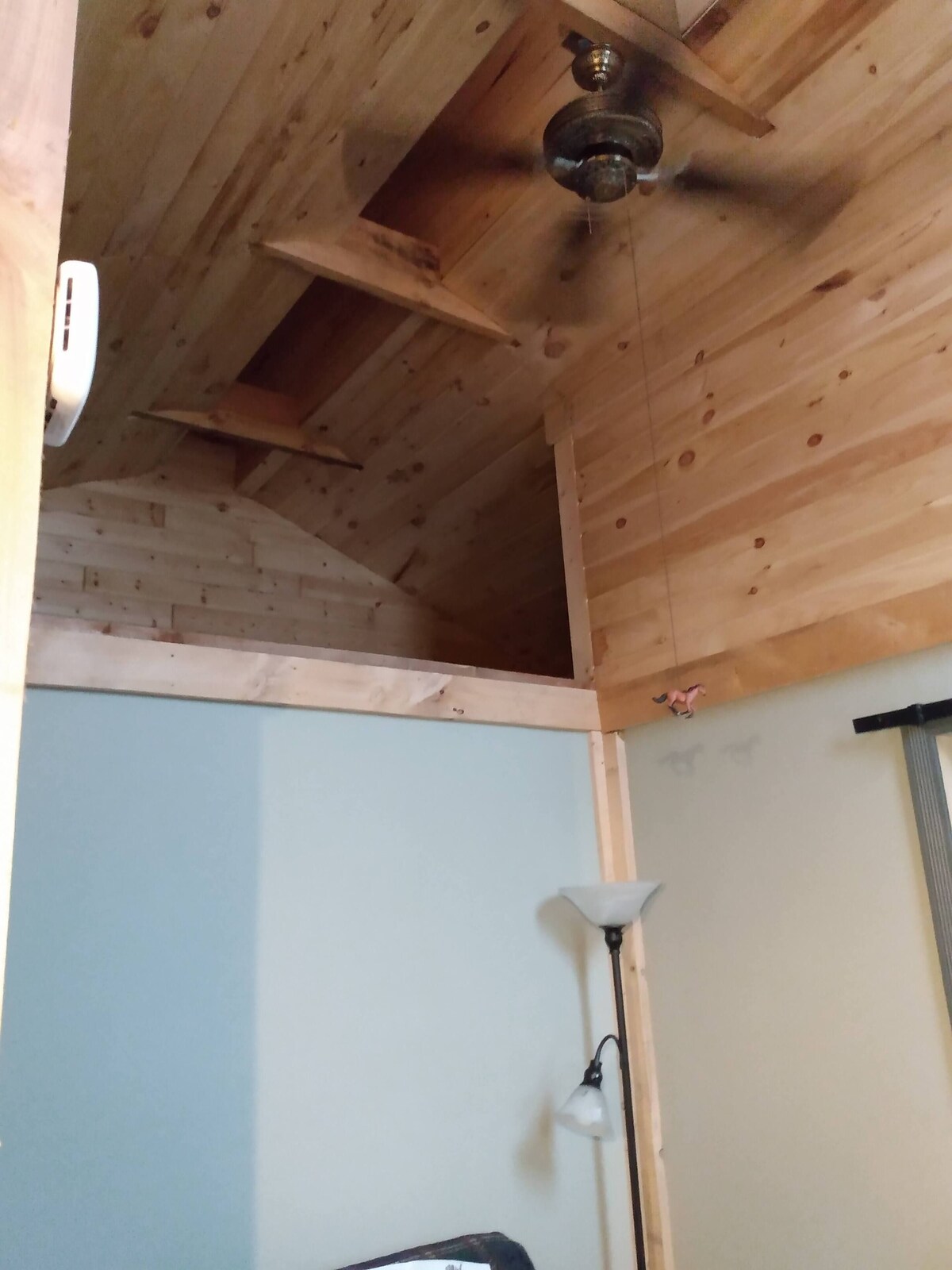 Cozy Pocono Barn Loft Apartment
