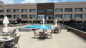 Association Pool & Hot Tub (Seasonal)