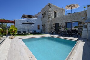 Stone project villa in Pigi Rethymno 