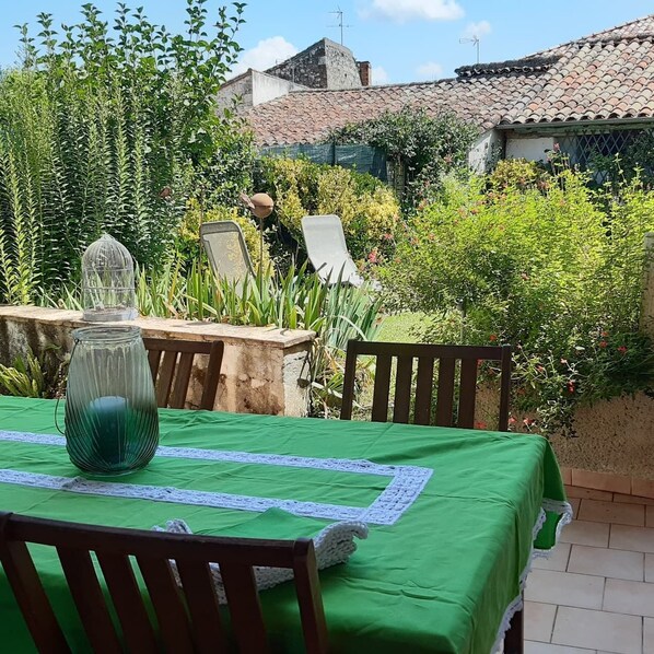 La vue sur le jardin 