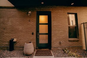 Welcome to our charming building on Elati St. in the heart of Denver. #CityLiving #ExploreColorado
