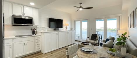 Welcome to the newly remodeled Unit 404 in the Carillon Beach Resort Inn! 