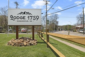 Lodge 1959 is a cozy Inn that has three separate spaces. 