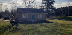 view of tje house from the road