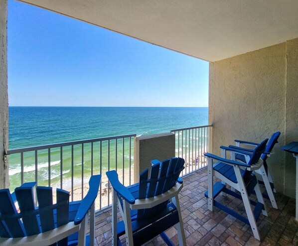 Tropical Winds, unit 702. 2 Bedroom 2 Bathroom Sleeps 6. Gulf Shores, Alabama. Managed by Island Rentals