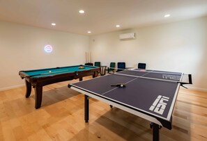 Game room - pool table and ping pong