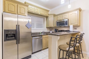 PropertyImg5