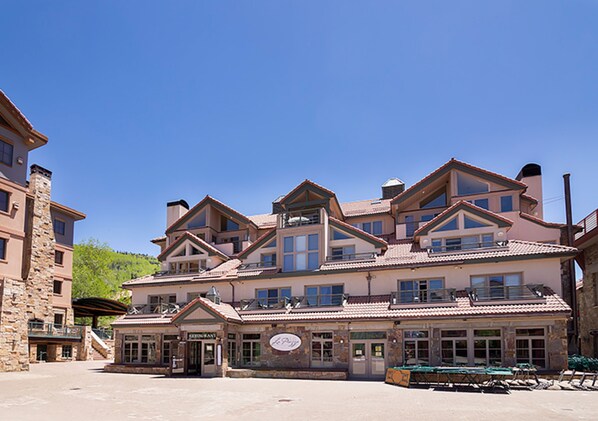 Welcome to your next vacation!