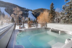 Communal outdoor hot tub.
