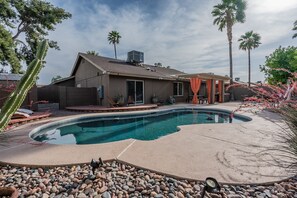 Pool with plenty of shaded areas. 